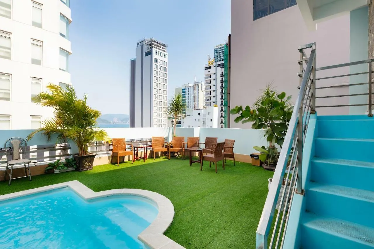 Sunshine Hotel & Spa Nha Trang 3*,